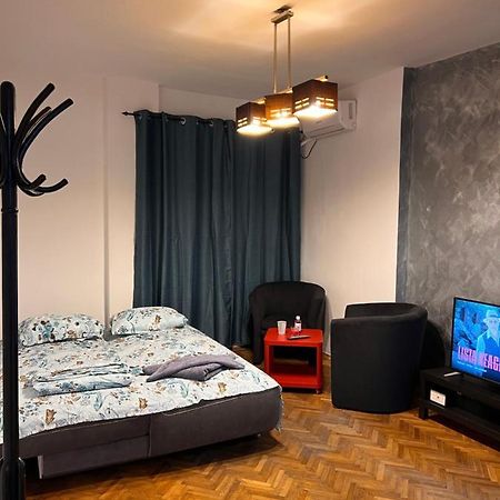 Emi Apartaments ブカレスト エクステリア 写真